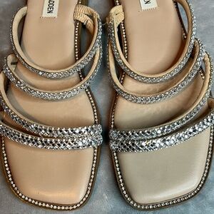 Steve Madden Silver and Tan Strappy Sandals